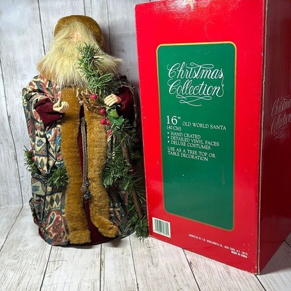 Christmas Collection 16” Old World Santa Tree Top or Table Decoration - Picture 1 of 9